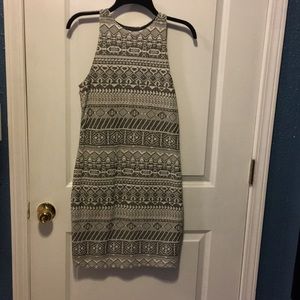 No sleeve Aztec gray dress